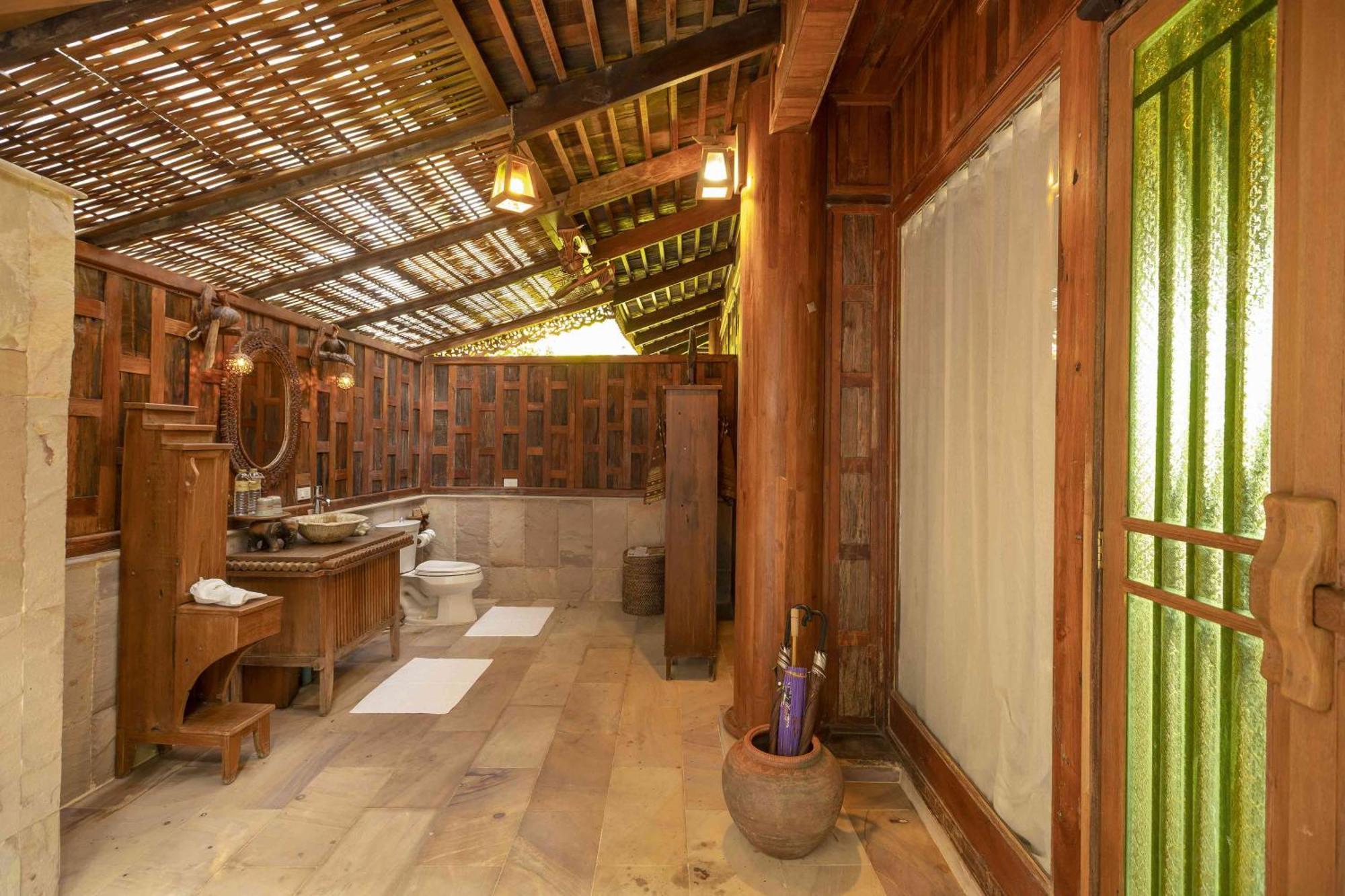 Santhiya Koh Phangan Resort And Spa Εξωτερικό φωτογραφία A modern onsen in Tokyo